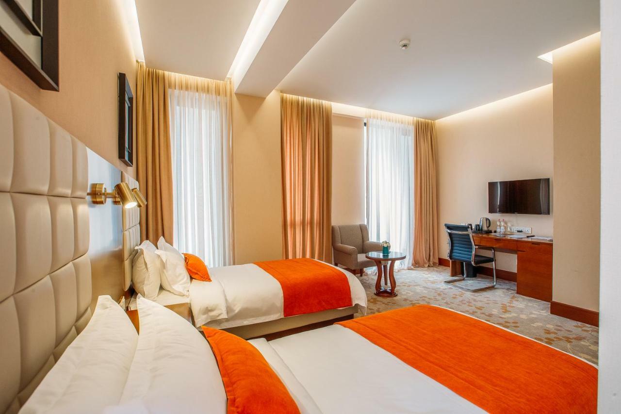 Horizont Hotel Tbilissi Extérieur photo