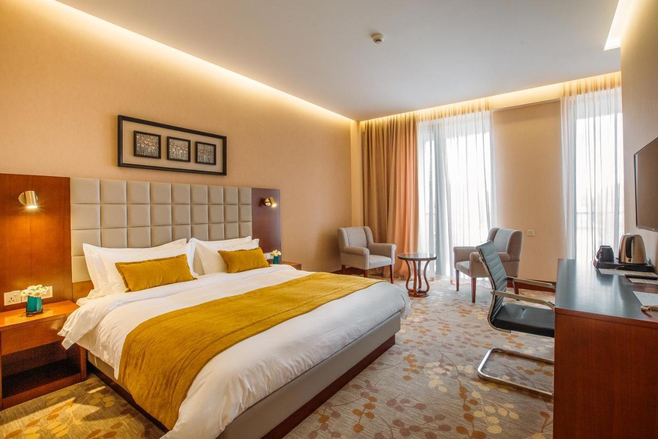 Horizont Hotel Tbilissi Extérieur photo